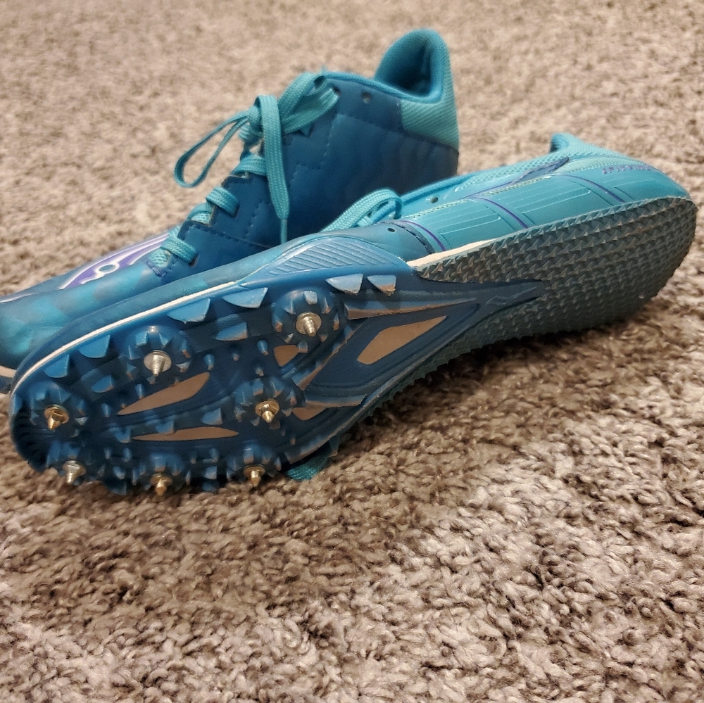 Spikes